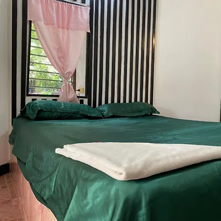 Hutofhappiness Apartment Thongsala Exterior photo